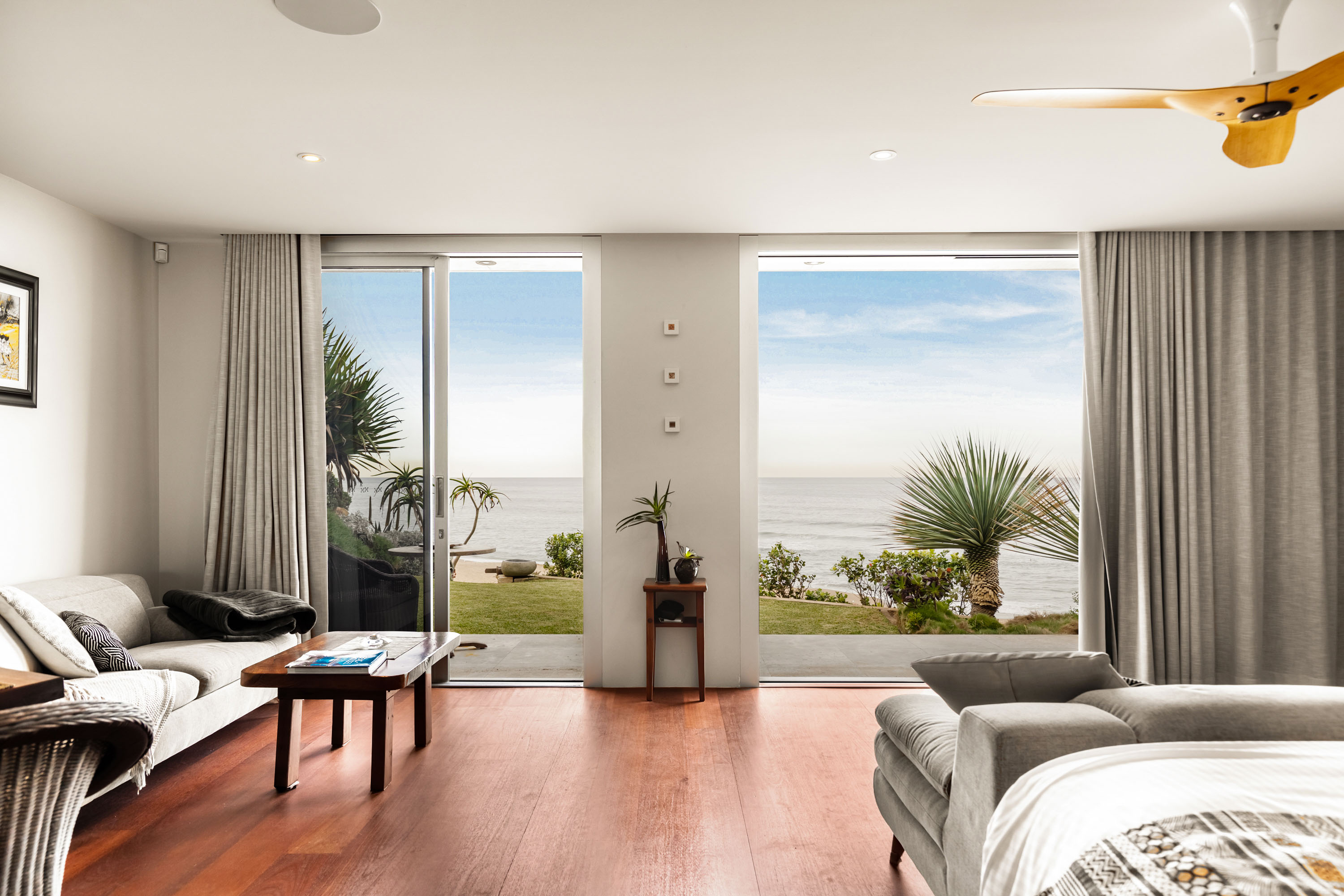 Lower Coast Road, Stanwell Park — 00000265